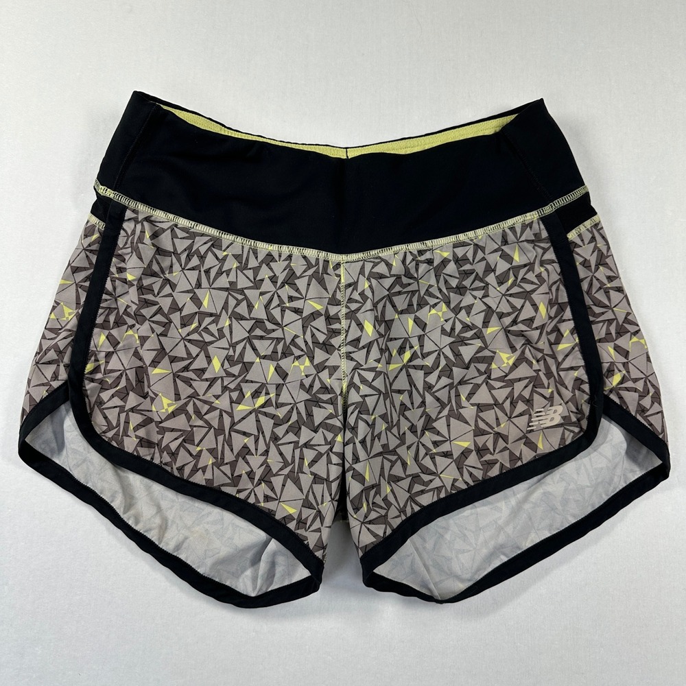 New Balance Chaser Running Shorts 4" Women's Medium Brief Liner Athletic Workout
